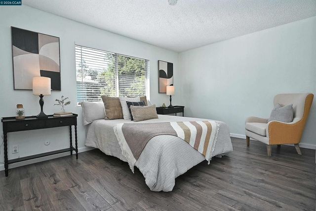 1387 Del Rio Circle D, Concord, CA 94518