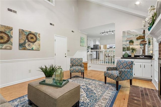 112 Bellows PL, Yorktown, VA 23693