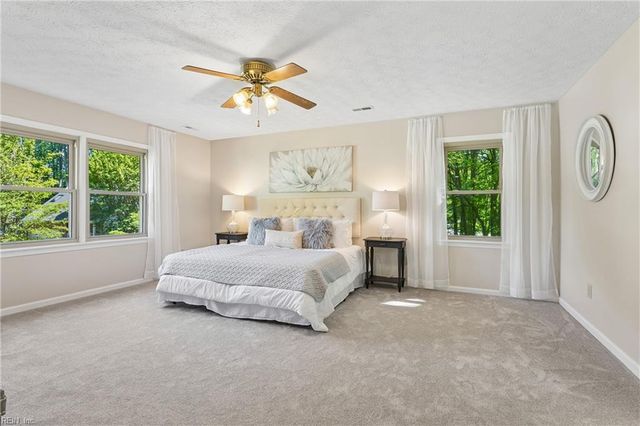 112 Bellows PL, Yorktown, VA 23693