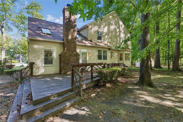 112 Bellows PL, Yorktown, VA 23693