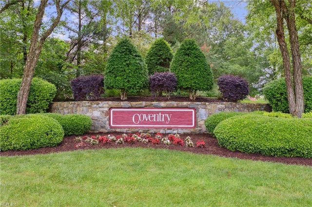 112 Bellows PL, Yorktown, VA 23693