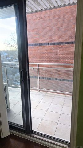 94-11 65th Road 4D, Rego Park, NY 11374