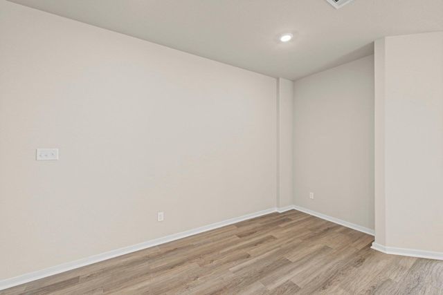 107 Backwood PASS, Taylor, TX 76574