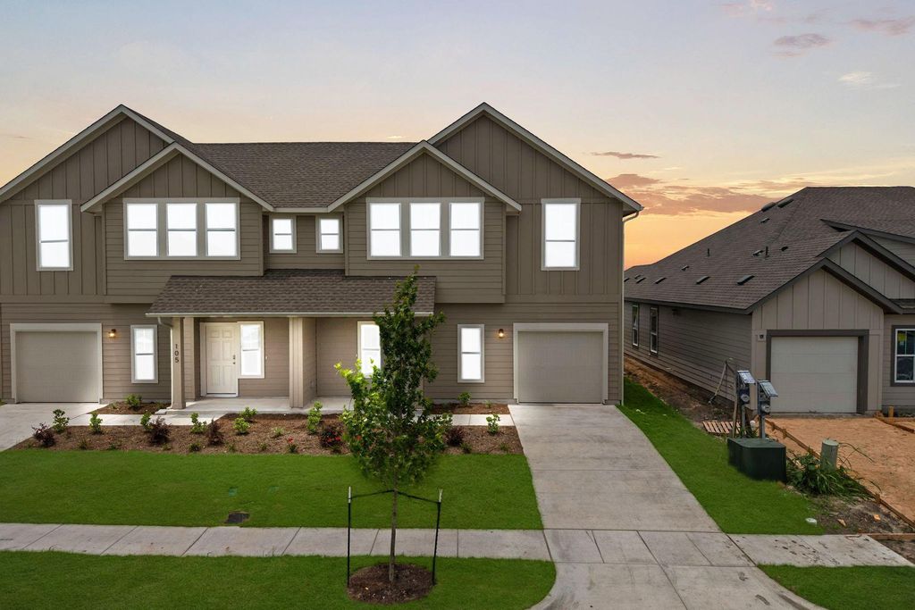 107 Backwood PASS, Taylor, TX 76574