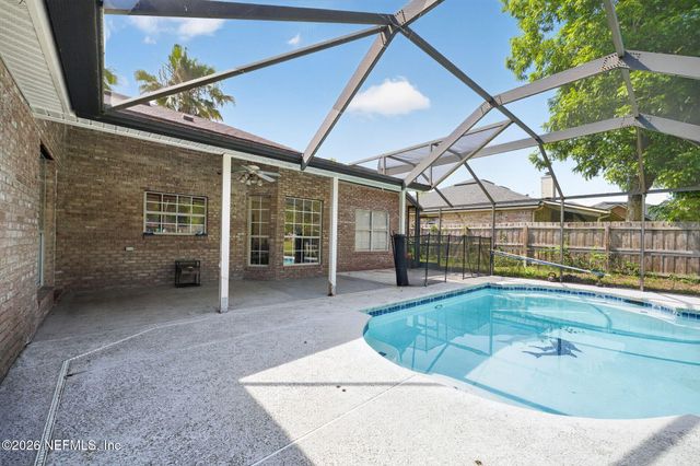 1819 THE GLADES Road, Middleburg, FL 32068