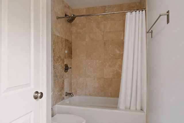 465 Washington St, Winchester, MA 01890