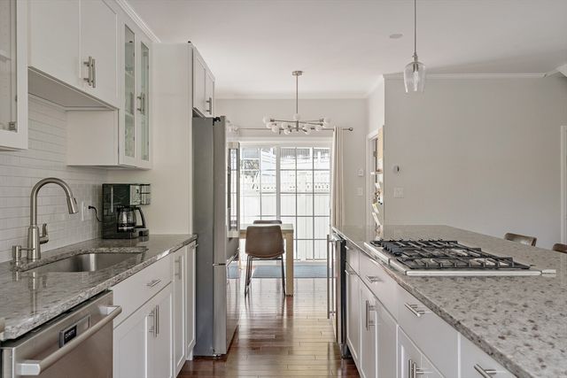 465 Washington St, Winchester, MA 01890