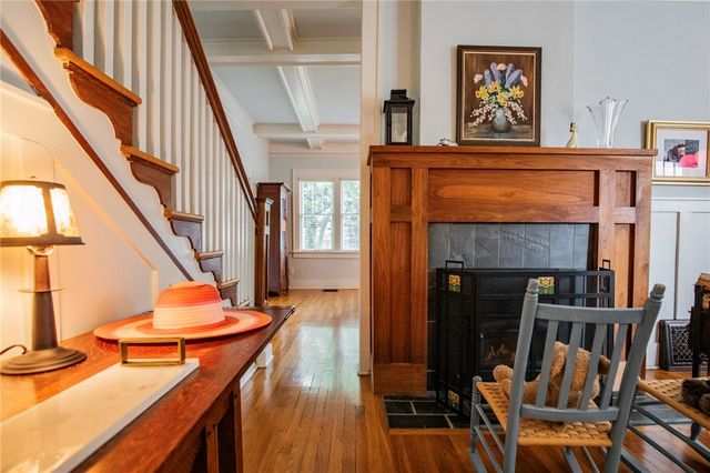 901 McCollum Drive, Bentonville, AR 72712