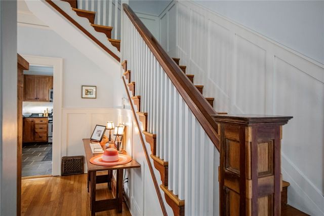 901 McCollum Drive, Bentonville, AR 72712