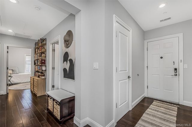 543 Main Street 407, New Rochelle, NY 10801