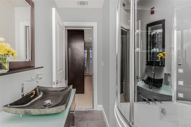 543 Main Street 407, New Rochelle, NY 10801