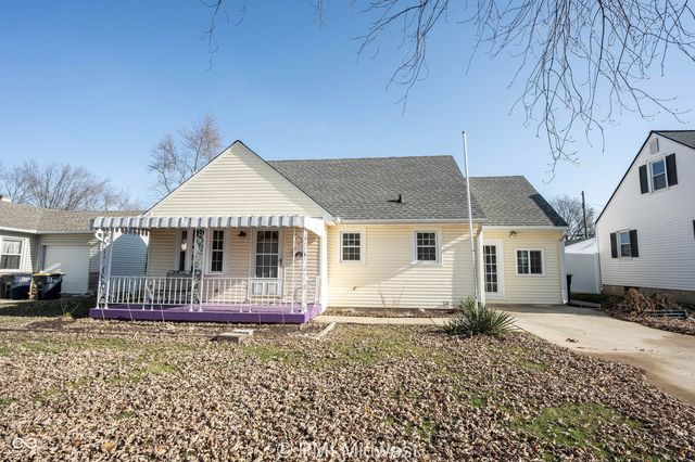 227 S 12th Avenue, Beech Grove, IN 46107