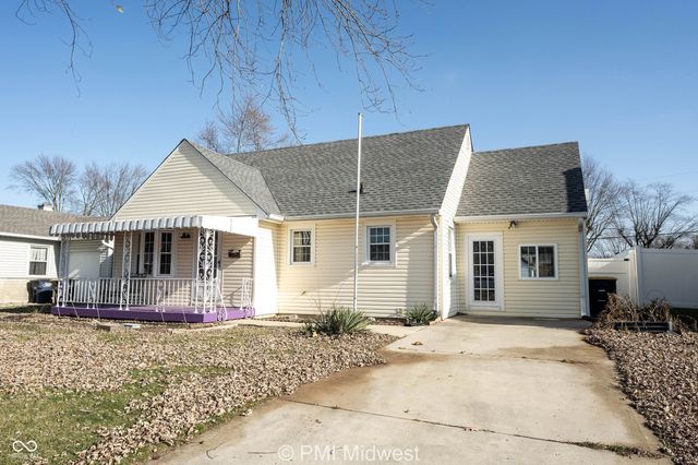 227 S 12th Avenue, Beech Grove, IN 46107