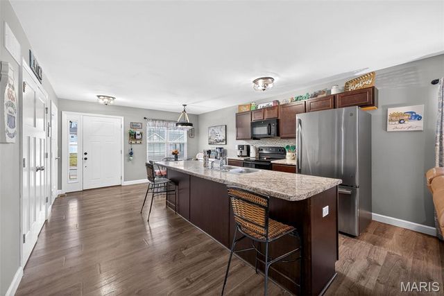 151 Hidden Valley Way, Winfield, MO 63389