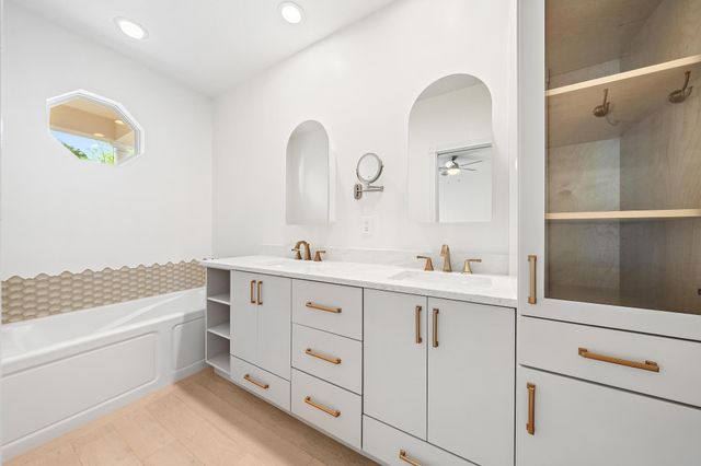 136 Ashley Court, Jupiter, FL 33458