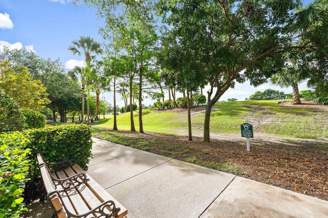 136 Ashley Court, Jupiter, FL 33458