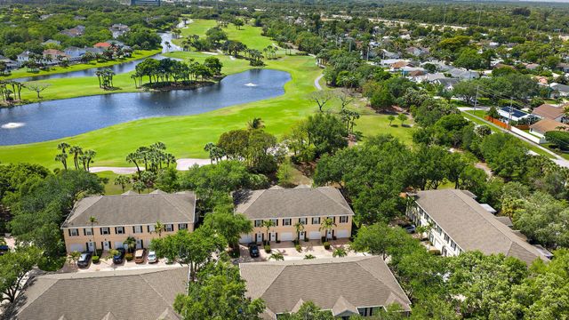 136 Ashley Court, Jupiter, FL 33458