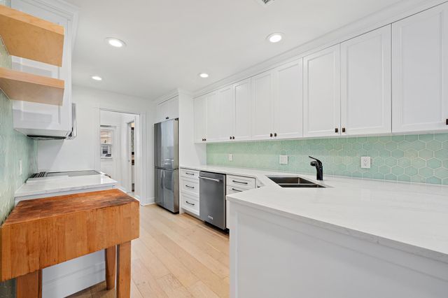 136 Ashley Court, Jupiter, FL 33458