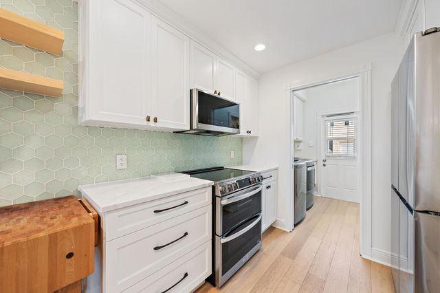 136 Ashley Court, Jupiter, FL 33458