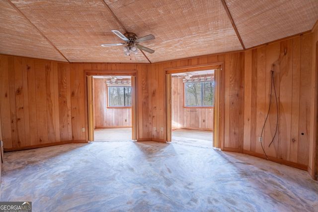 159 Clare Lane, Rabun Gap, GA 30568