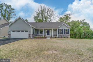 46 CHARLESTON CIRCLE JEFFERSON, Dover, DE 19904