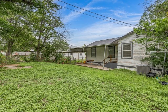 923 Fair Ave, San Antonio, TX 78223