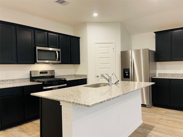 7423 Audubon Russet Dr, Richmond, TX 77469