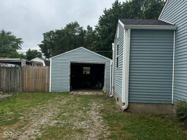 484 S Rochester, Indianapolis, IN 46241