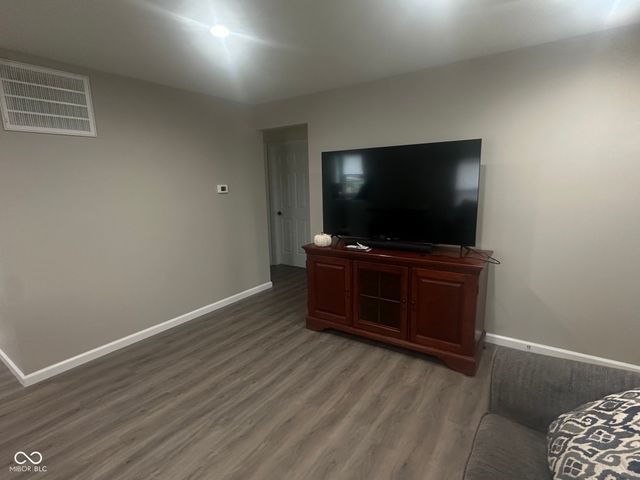 484 S Rochester, Indianapolis, IN 46241