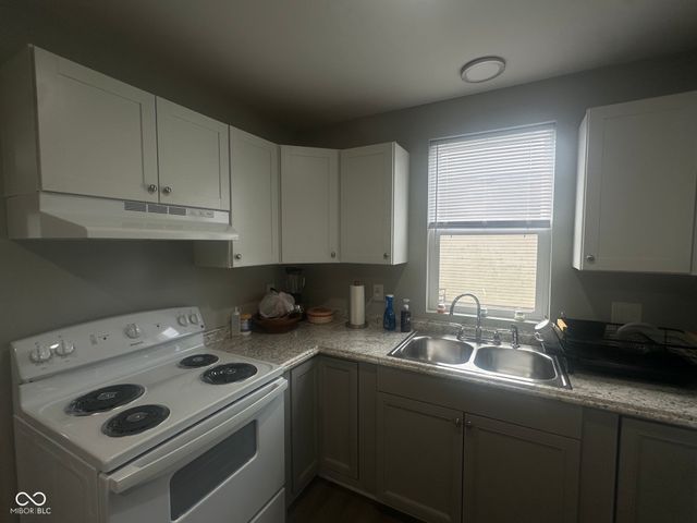 484 S Rochester, Indianapolis, IN 46241