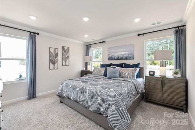 8036 Hidden Springs Trail, Charlotte, NC 28216