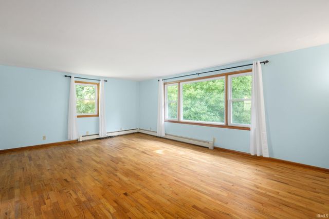 61231 County Road 21, Goshen, IN 46528