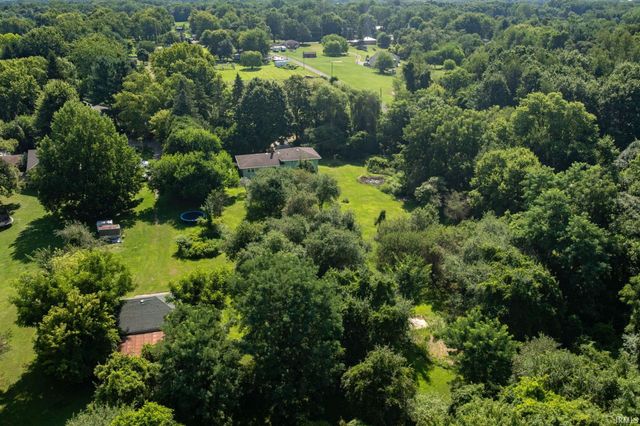 61231 County Road 21, Goshen, IN 46528