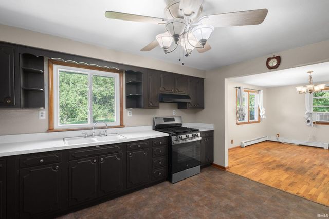61231 County Road 21, Goshen, IN 46528