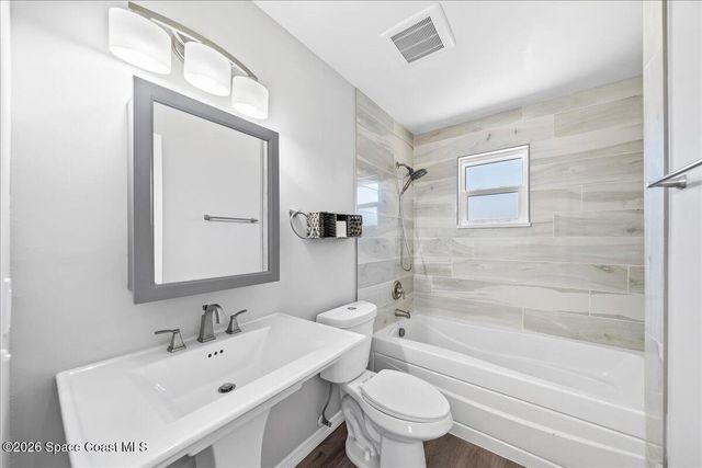 2185 Rockabye Avenue SE, Palm Bay, FL 32909