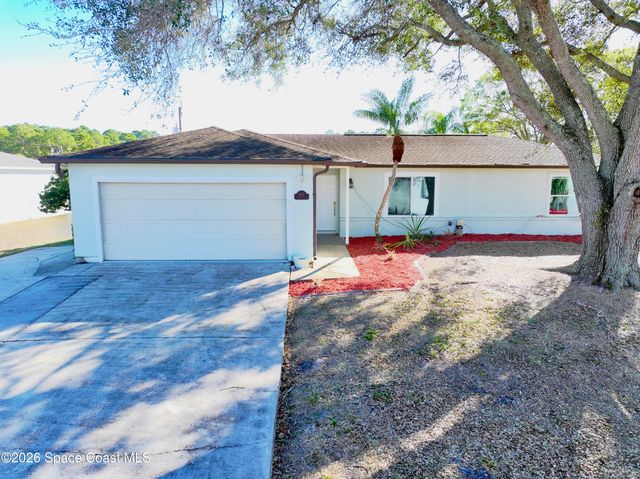 2185 Rockabye Avenue SE, Palm Bay, FL 32909