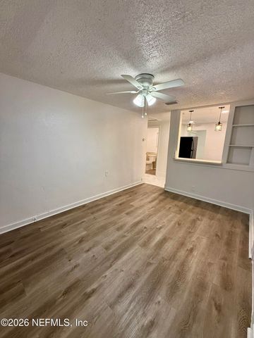 9554 RIDGE Boulevard, Jacksonville, FL 32208