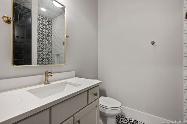 315 HICKMAN, Boerne, TX 78006