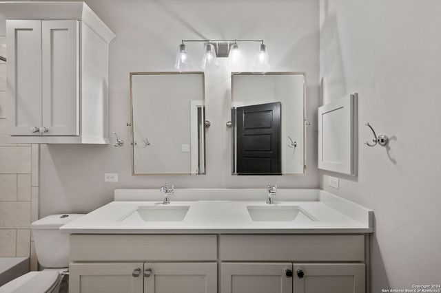 315 HICKMAN, Boerne, TX 78006