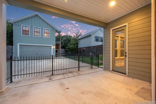 315 HICKMAN, Boerne, TX 78006