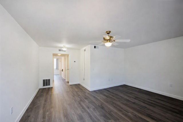 911 WASHINGTON AVENUE 209, Largo, FL 33770