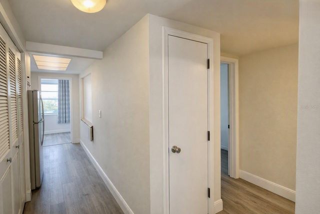 911 WASHINGTON AVENUE 209, Largo, FL 33770