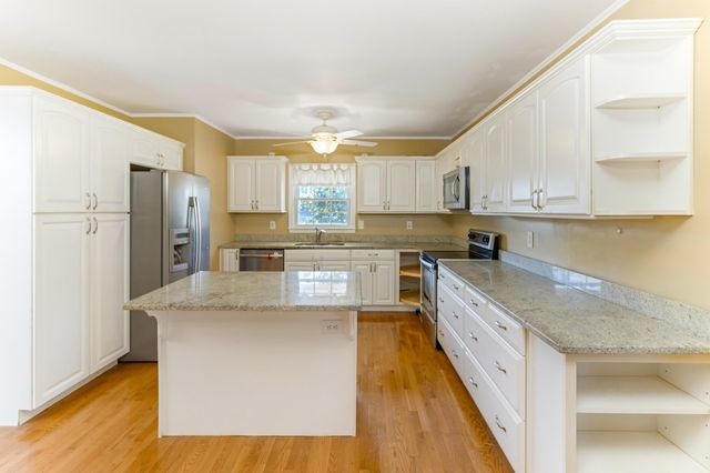 233 Loring Street, Spartanburg, SC 29302