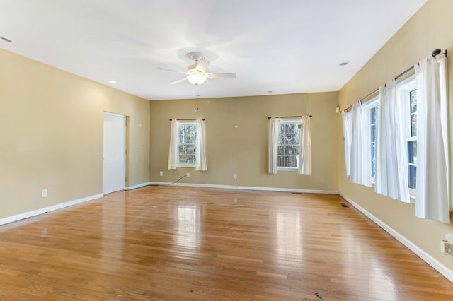 233 Loring Street, Spartanburg, SC 29302