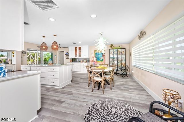 321 Capri Isles CT, Punta Gorda, FL 33950