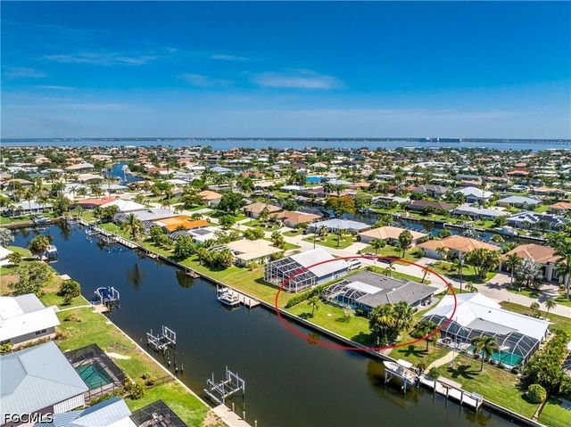 321 Capri Isles CT, Punta Gorda, FL 33950