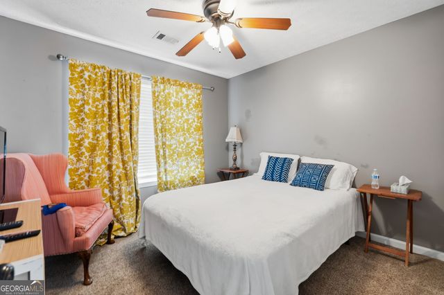 562 Brewer Drive, Locust Grove, GA 30248