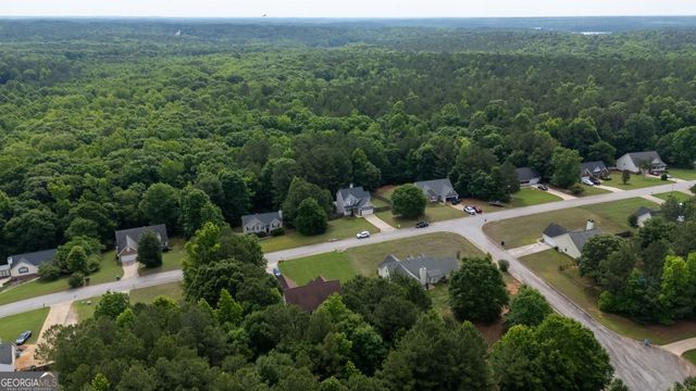 562 Brewer Drive, Locust Grove, GA 30248