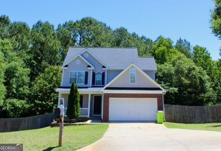562 Brewer Drive, Locust Grove, GA 30248