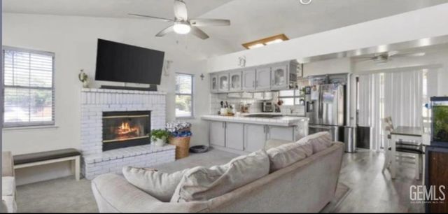 6305 Wolfe Creek Drive, Bakersfield, CA 93306